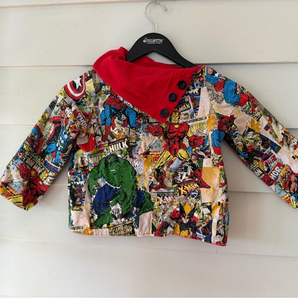 Comic Book turtle neck very unique